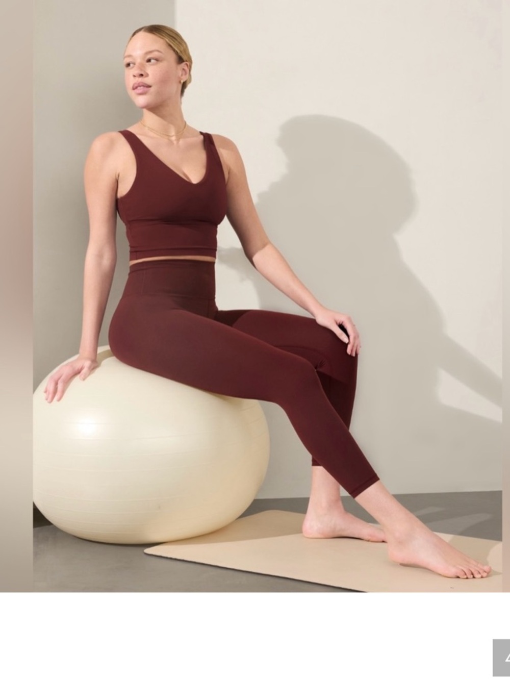 Athleta V-Neck Crop Bra & Elation 7/8 Tight A Set